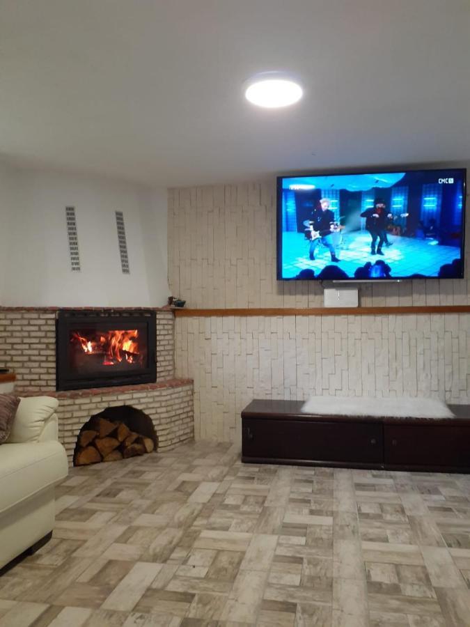 Kuca Za Odmor Mazuran Villa Karlovac Bagian luar foto
