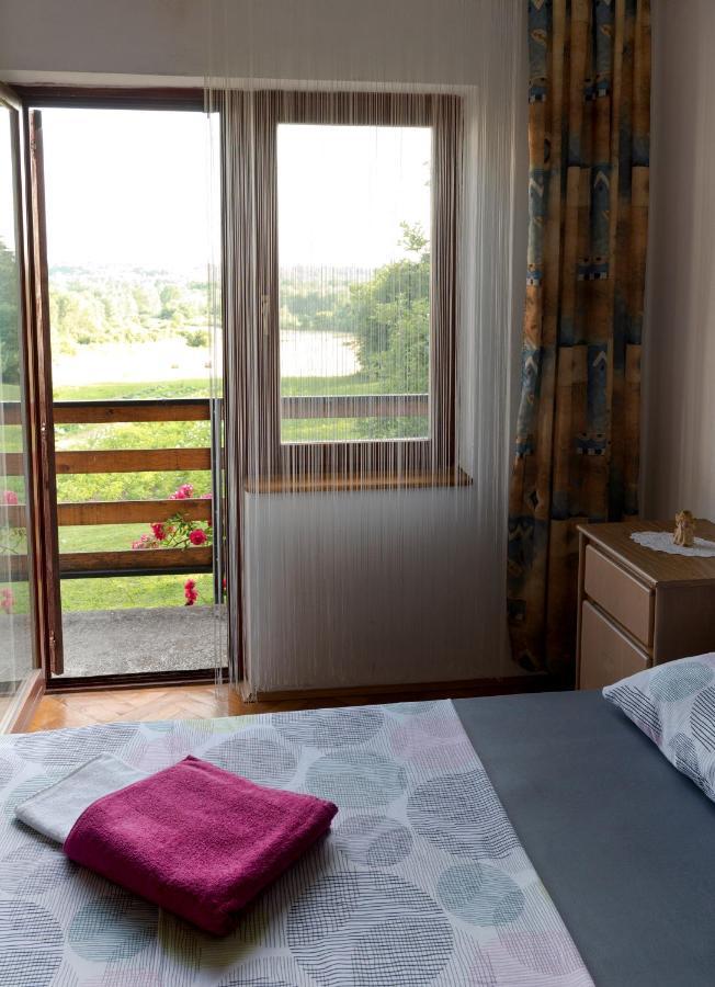 Kuca Za Odmor Mazuran Villa Karlovac Bagian luar foto