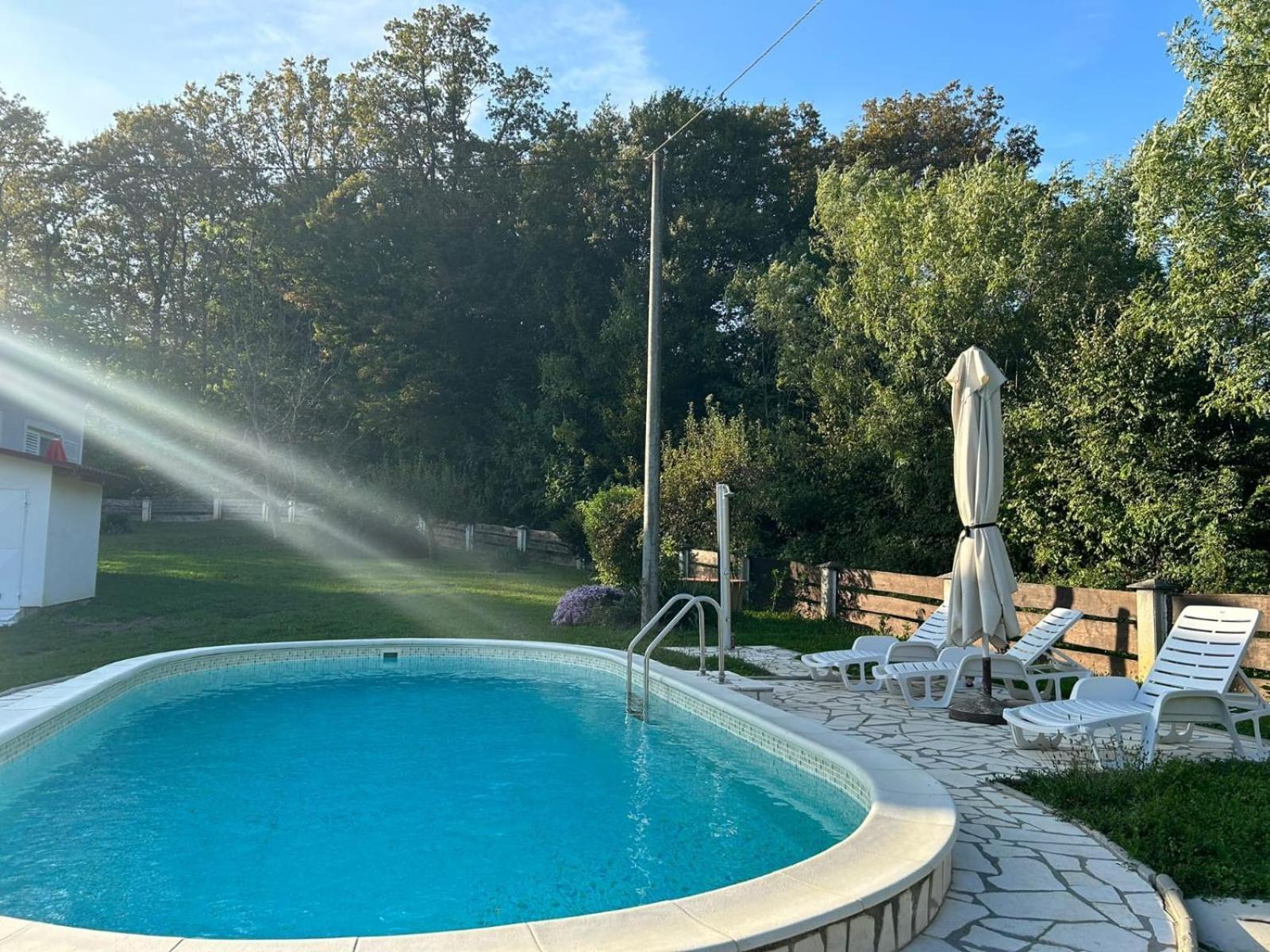 Kuca Za Odmor Mazuran Villa Karlovac Bagian luar foto